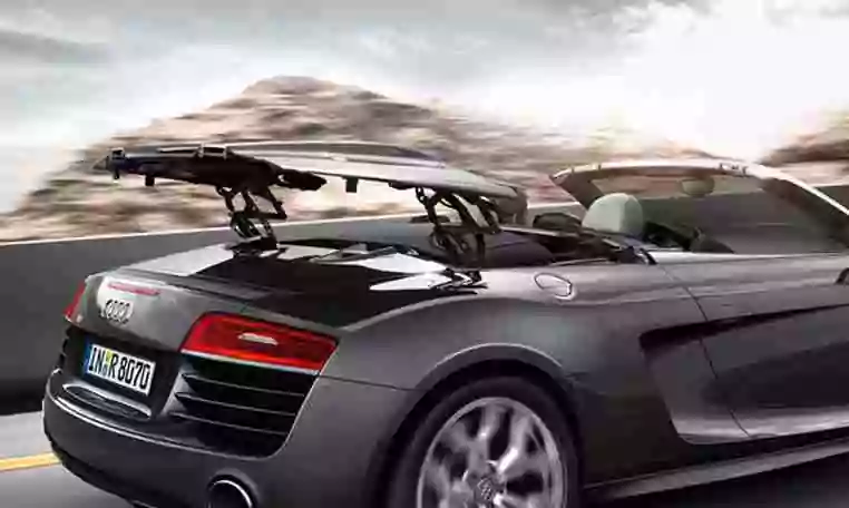 Ride A Audi R8 Spyder Dubai Airport 