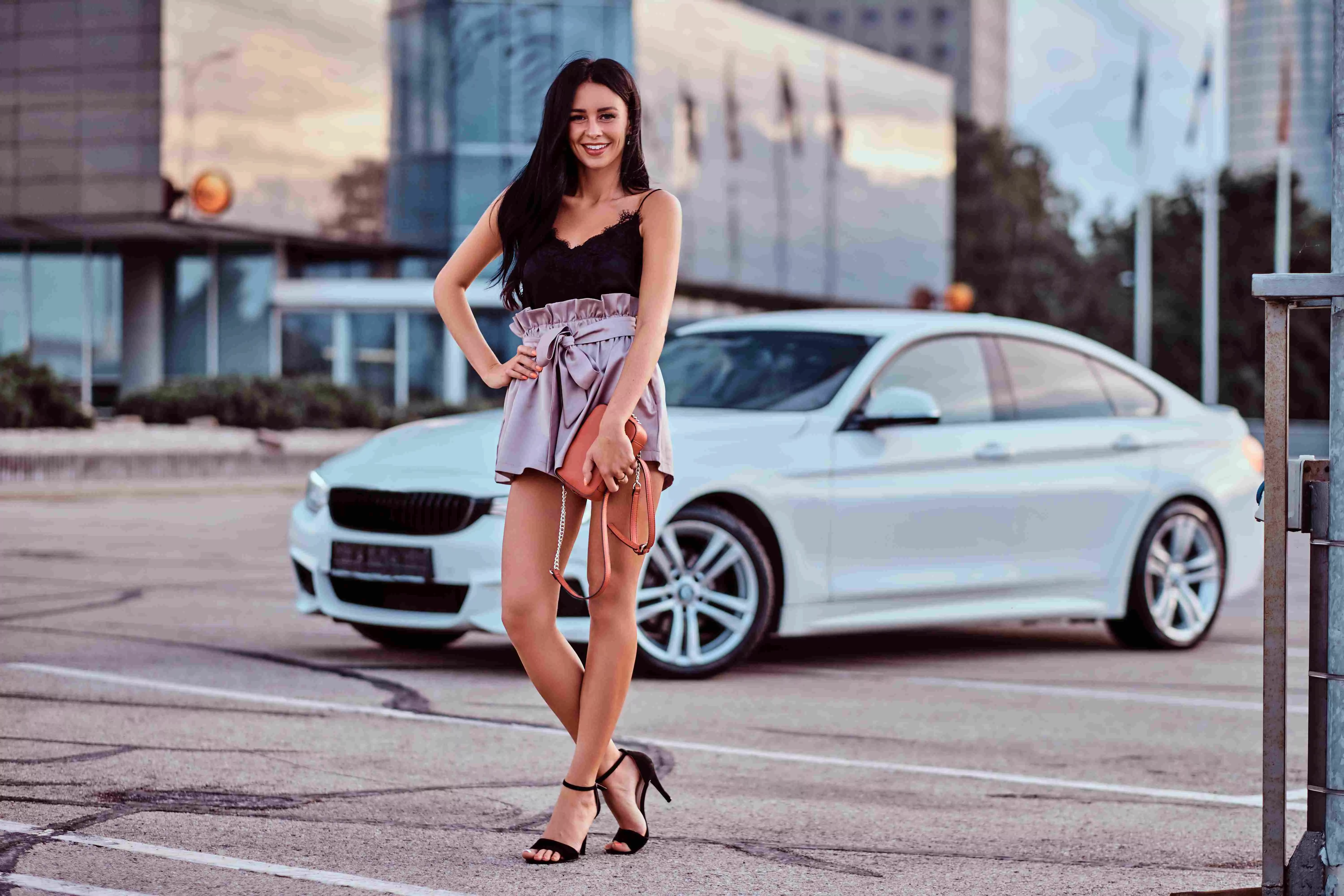 How to rent a  Ford Mustang
