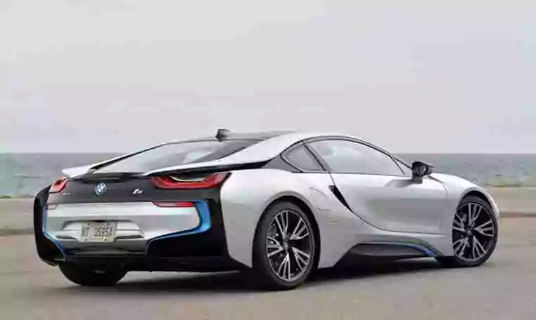 BMW I8 Rental In Dubai 