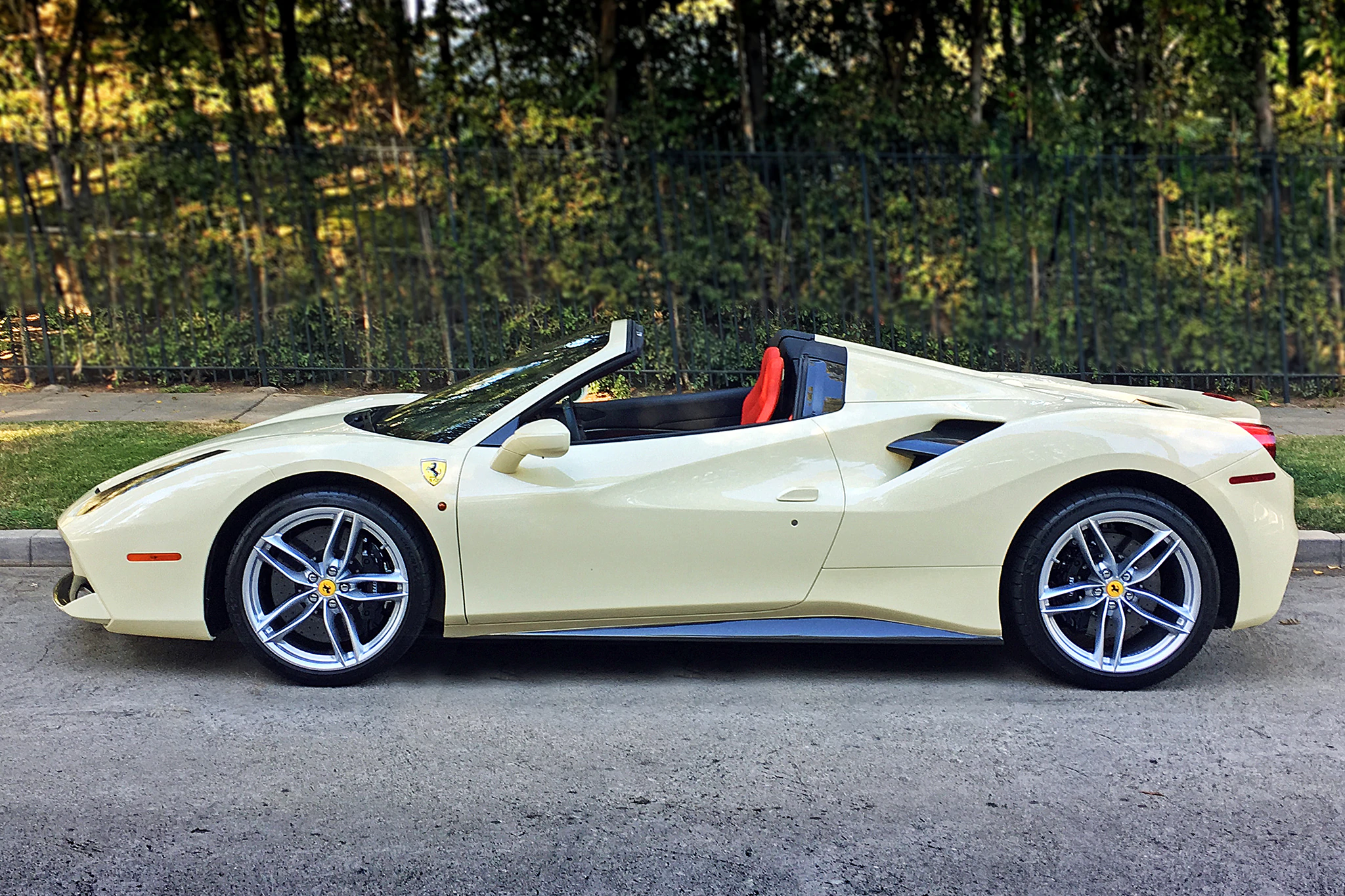 Ferrari 458 Spider Rental In Dubai